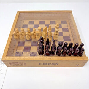 Vintage 2002 Woodfield Collection Wooden Chess Set Complete w/ Case - Used